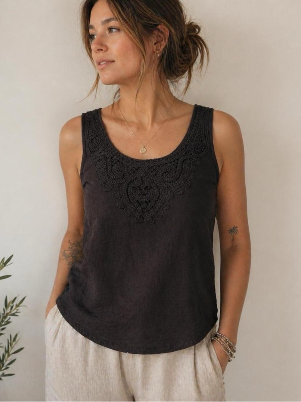Discovery Clothing Dark Gray Linen Tank Top Embroidered Womens Size S Boho